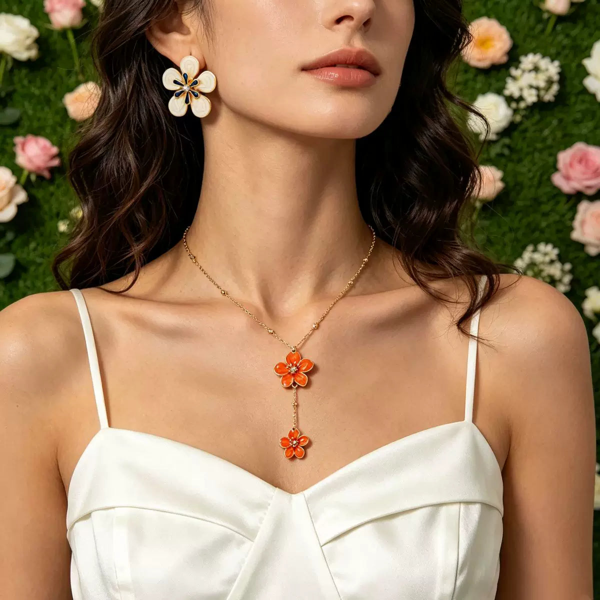 Floral Petal Metal Pleated Flower Pendant Adjustable Collarbone Necklace | Alloy | Temperament Niche Fashion | Women