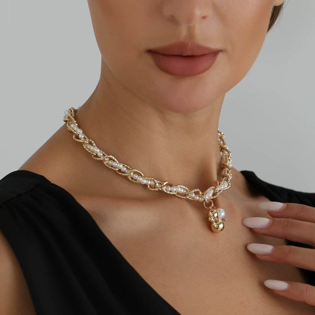 Twisted Metal Chain Wrapped Freshwater Pearl Pendant Necklace, Sculptural Tarnish Resistant Titanium Steel Everyday Jewelry