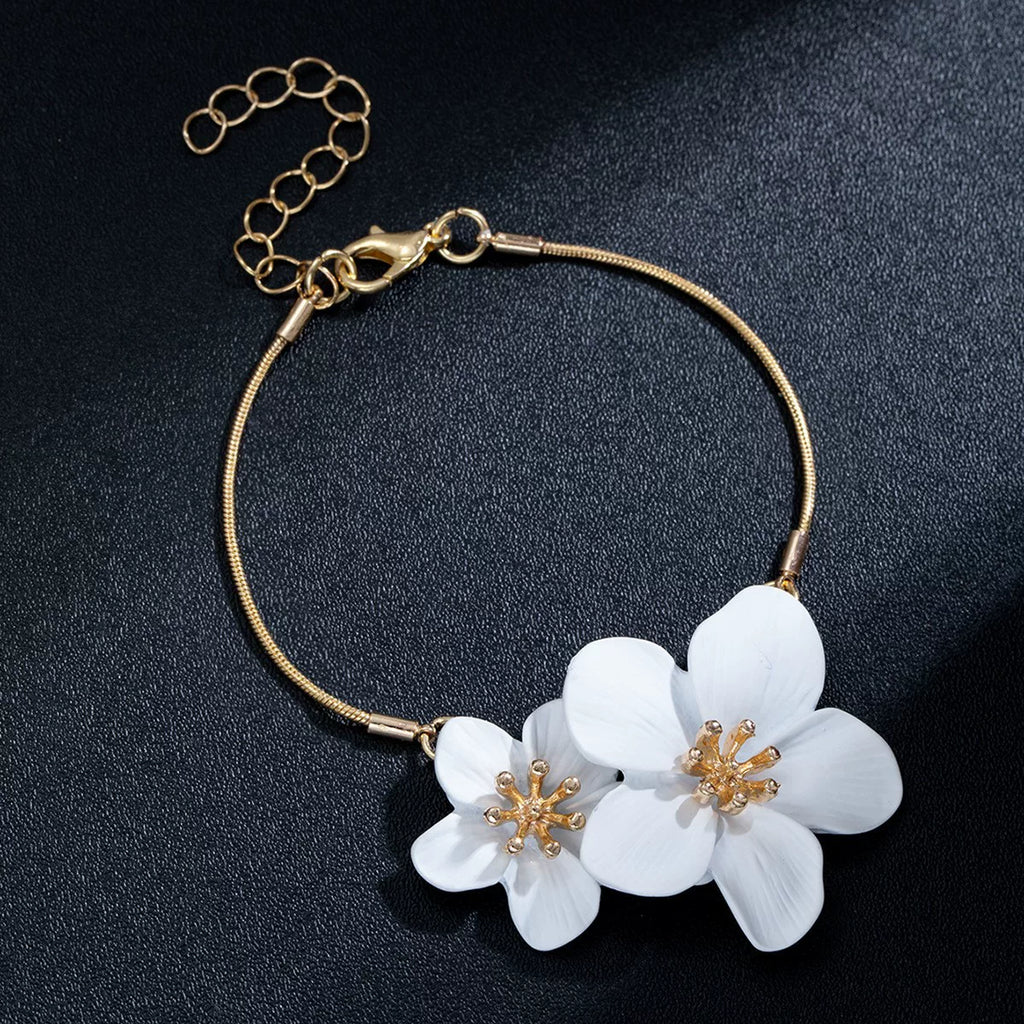 Floral Petal Metal Pleated Flower Pendant Adjustable Collarbone Necklace | Alloy | Temperament Niche Fashion | Women